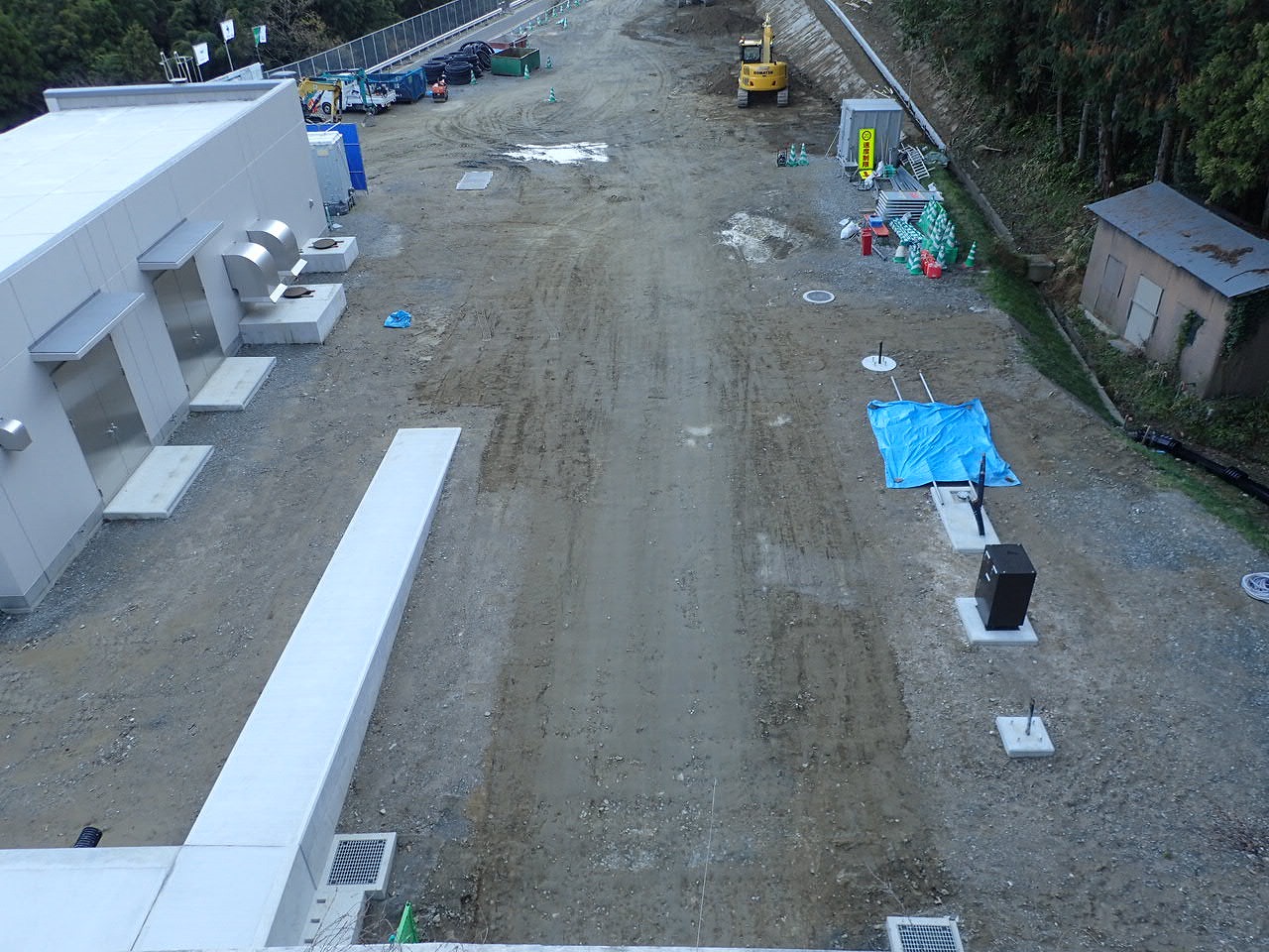 福岡322号八丁峠道路トンネル（朝倉地区）監査路設置外工事